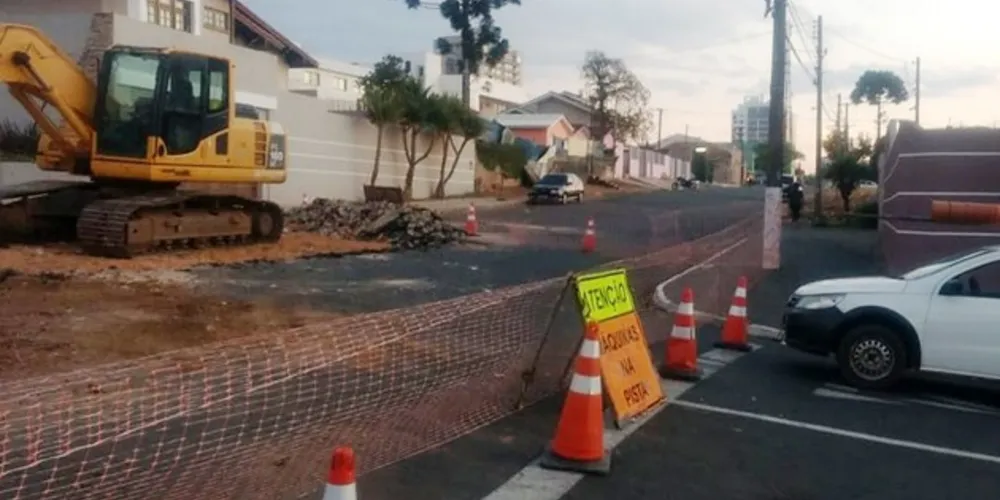 Bloqueios acontecem na Avenida Eusébio Batista Rosas e na Rua Assis Brasil