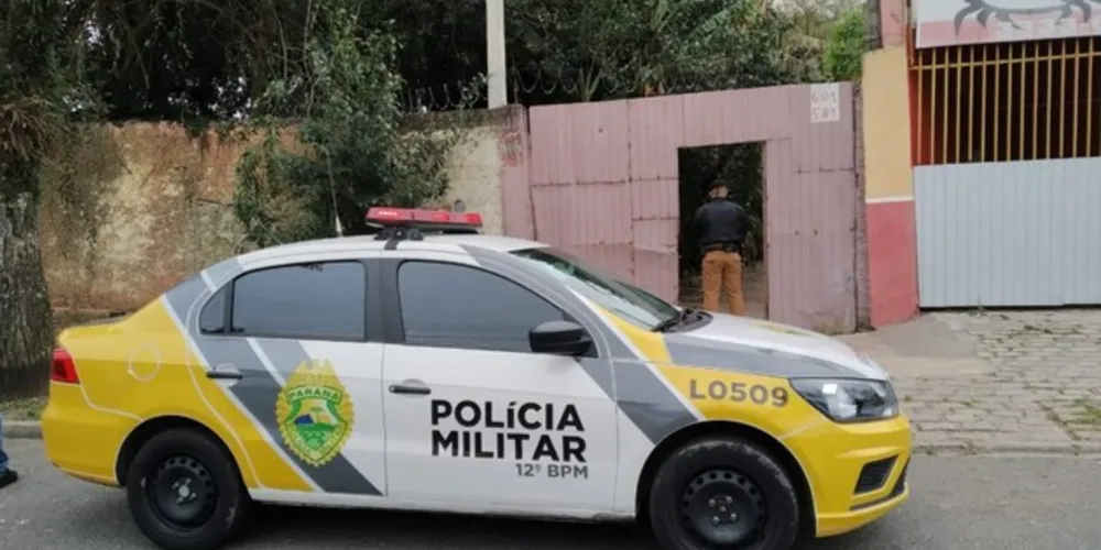 Imagem ilustrativa da imagem Homem é morto a facadas em pensionato de Curitiba