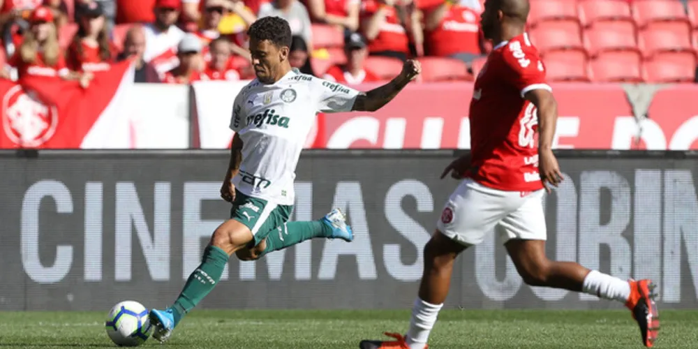 Imagem ilustrativa da imagem Palmeiras e Inter empatam no Beira-Rio por 1 a 1