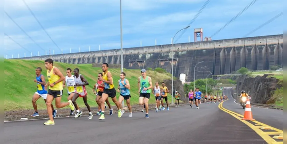 Imagem ilustrativa da imagem Atleta morre durante Maratona Internacional de Foz do Iguaçu