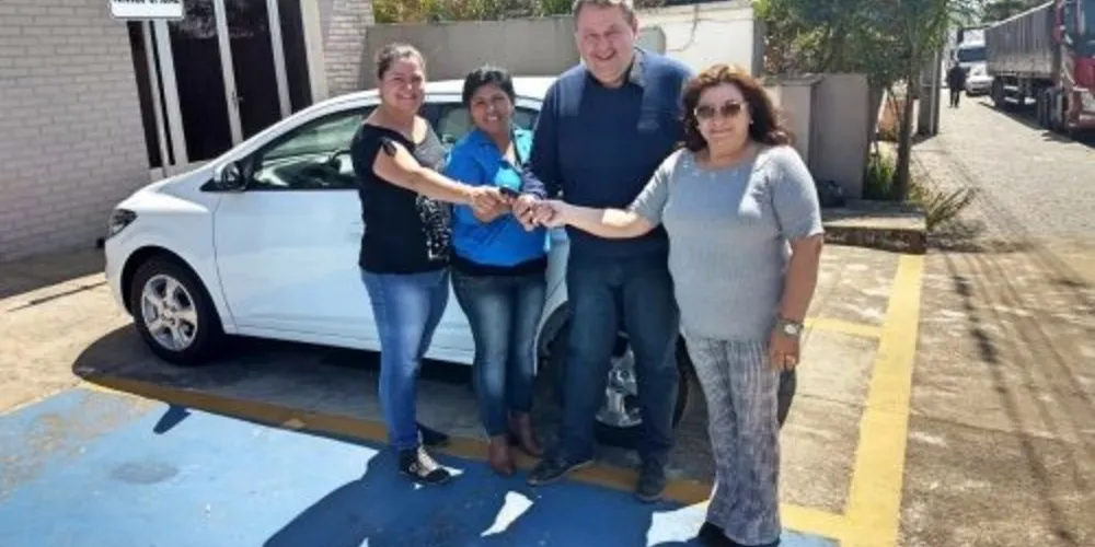 Automóvel foi adquirido através do Fundo Especial para Infância e Adolescência

