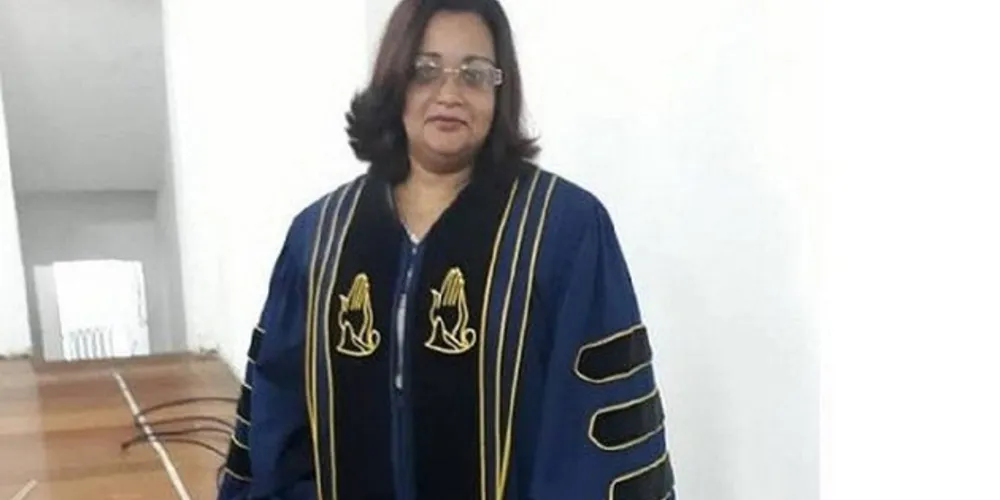 Polícia trata a morte de Yone Angela Maximo dos Santos, 47, como feminicídio.