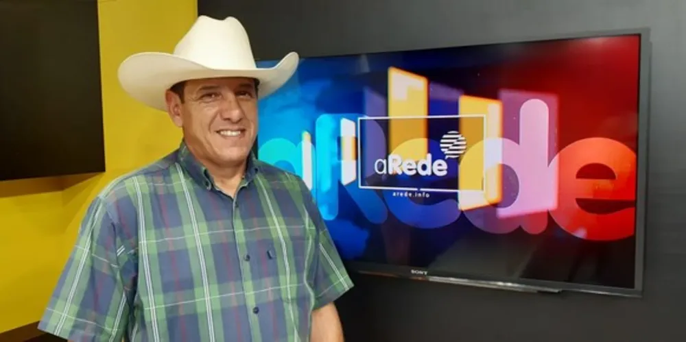 O coordenador geral da Feira, Júnior Denks, detalhou o evento em entrevista ao vivo na tarde desta terça no Portal aRede