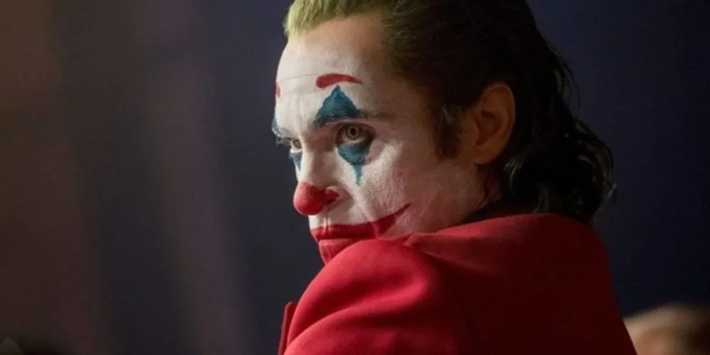 Dirigido por Todd Phillips, “Coringa”, que será lançado nesta semana, traz uma nova versão da história do vilão do Batman
