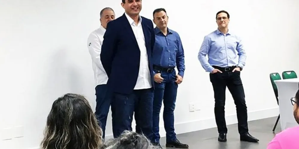 Evento para a apresentação do novo presidente ocorreu nesta terça-feira (1)
