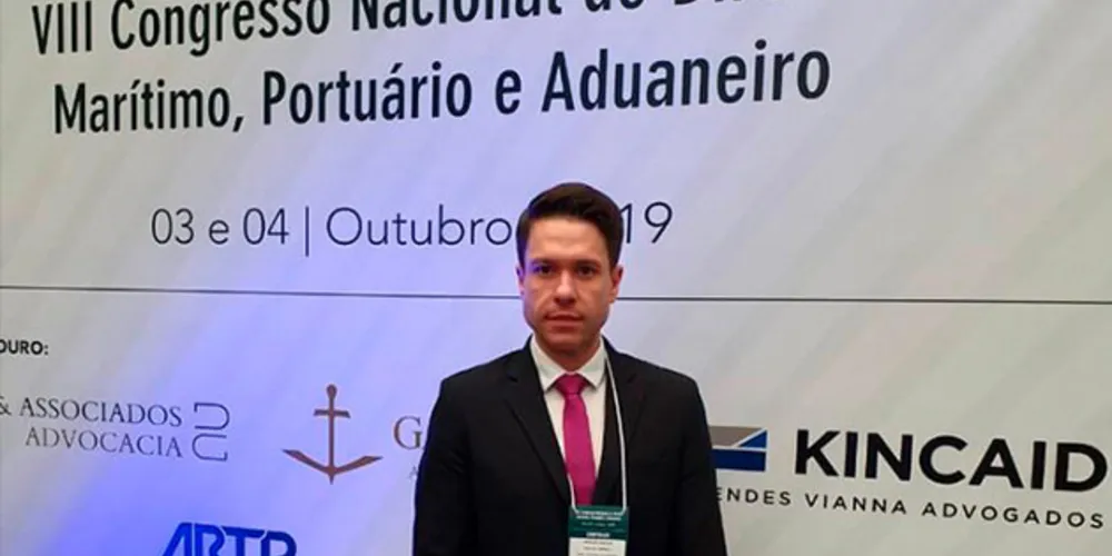 Imagem ilustrativa da imagem Marcus Freitas palestra em Congresso Nacional de Direito Marítimo