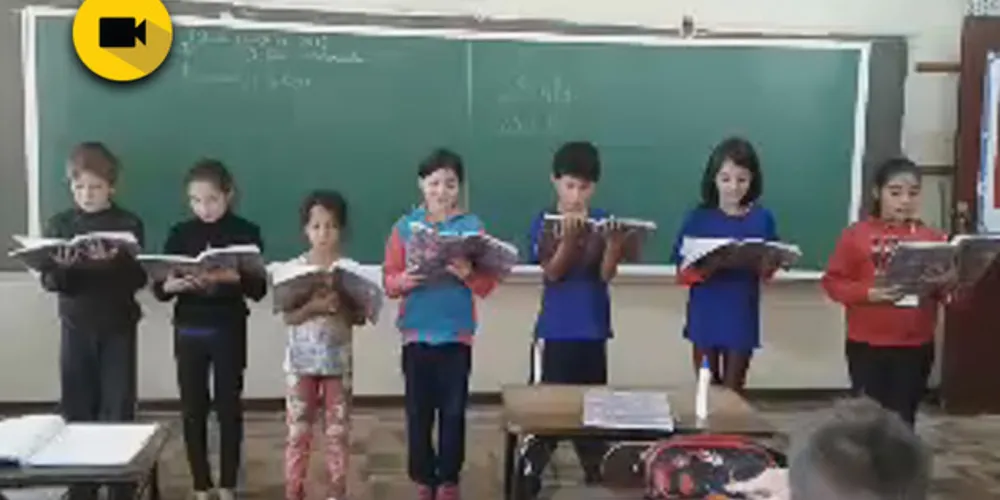 Imagem ilustrativa da imagem Vírgula e mídia integram trabalho em PG