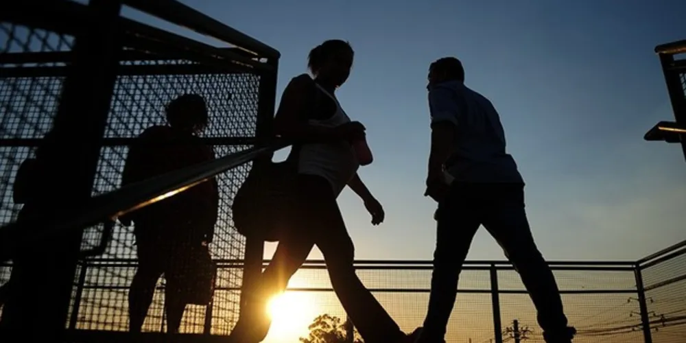 Horário de verão foi adotado para aproveitar a iluminação natural no fim da tarde
