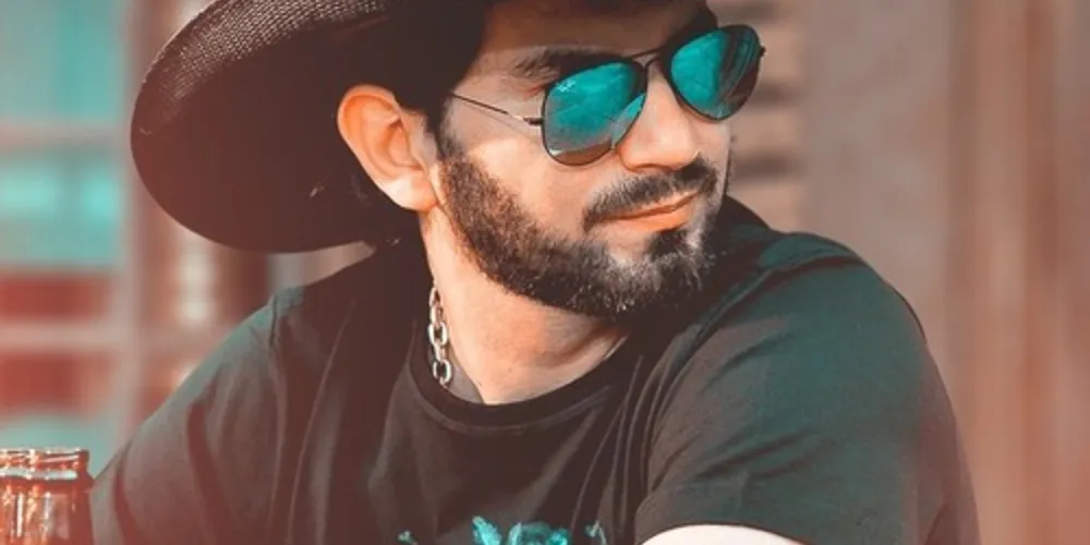 Fechando a grade, Loubet coloca todo mundo para dançar no domingo (13)