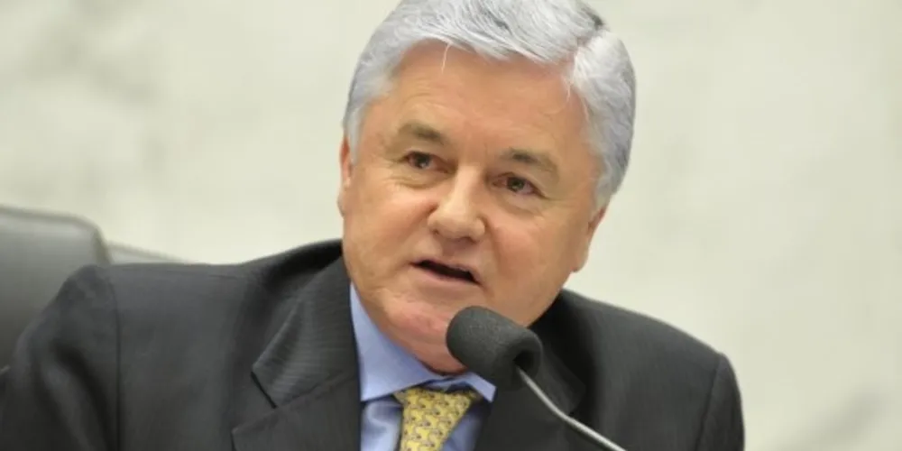 Ministério Público do Paraná ingressou com duas ações civis públicas contra o ex-deputado estadual Valdir Rossoni