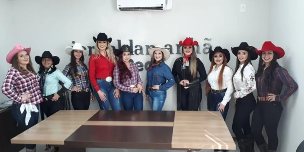 Imagem ilustrativa da imagem Portal aRede recebe as candidatas à rainha da 41ª Efapi