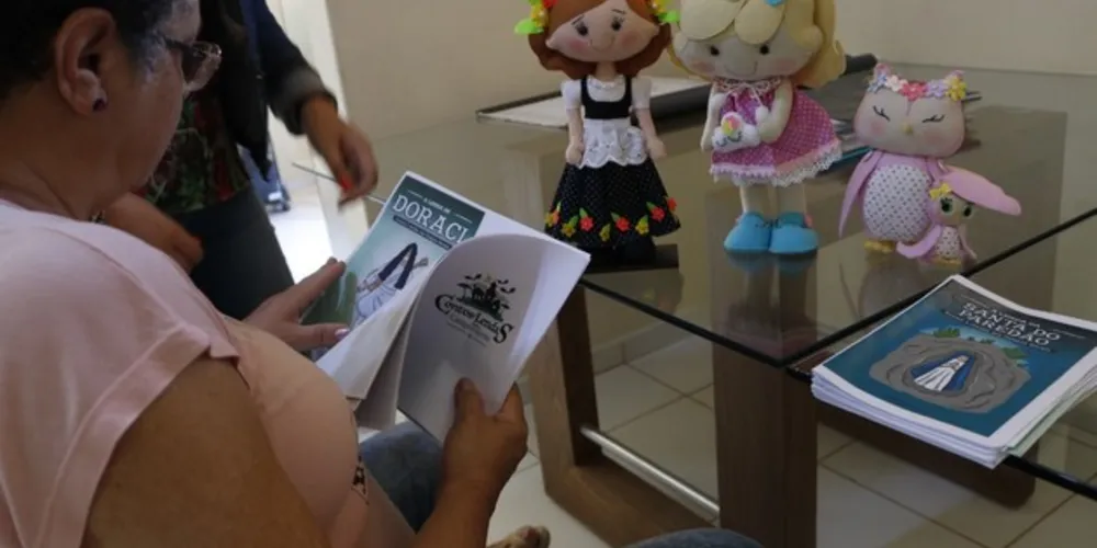 Artesão serão selecionados para produzir mascotes que representarão o projeto