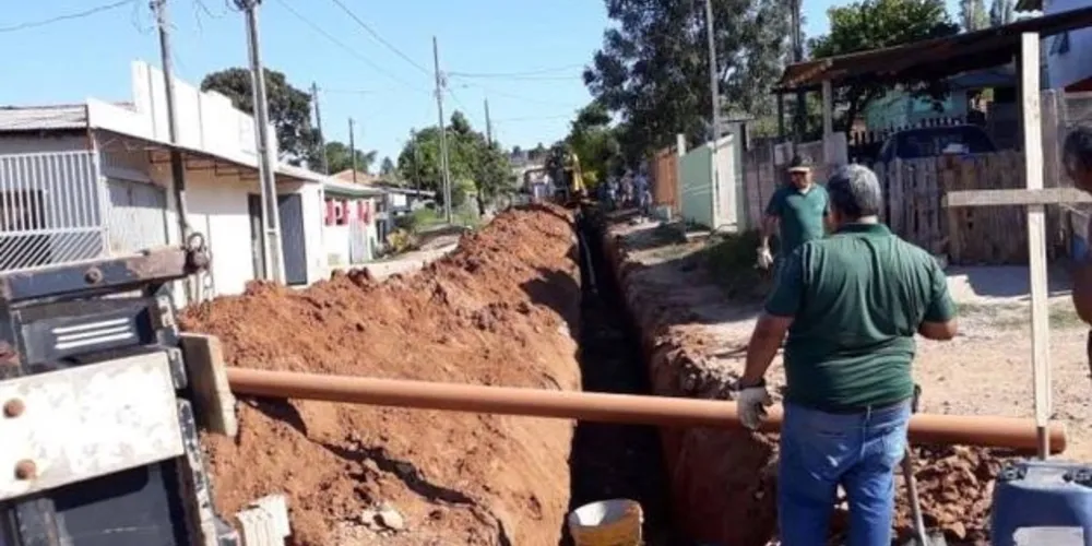 A rede coletora tem aproximadamente 750 metros de extensão 


