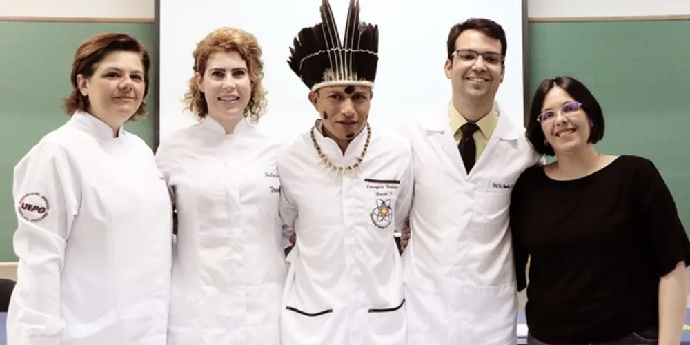 O trabalho orientado pelo professor Manoelito Ferreira Silva Júnior e pela professora Letícia Fraga foi aprovado pela banca, composta ainda pelas professoras Márcia Helena Baldani Pinto e Cristina Berger Fadel