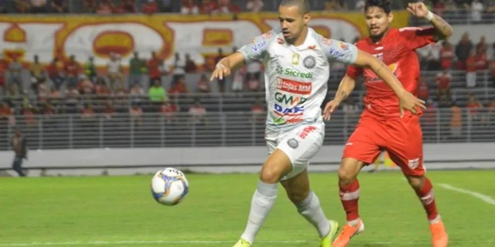 Time alvinegro fez uma boa partida, criou oportunidades, mas não as reverteu em gols