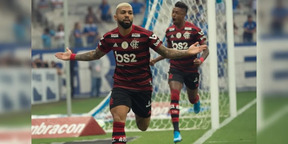 O técnico do Fla, Jorge Jesus, conta com o retorno de Gabigol e Rodrigo Caio, que desfalcaram a equipe nas últimas duas rodadas