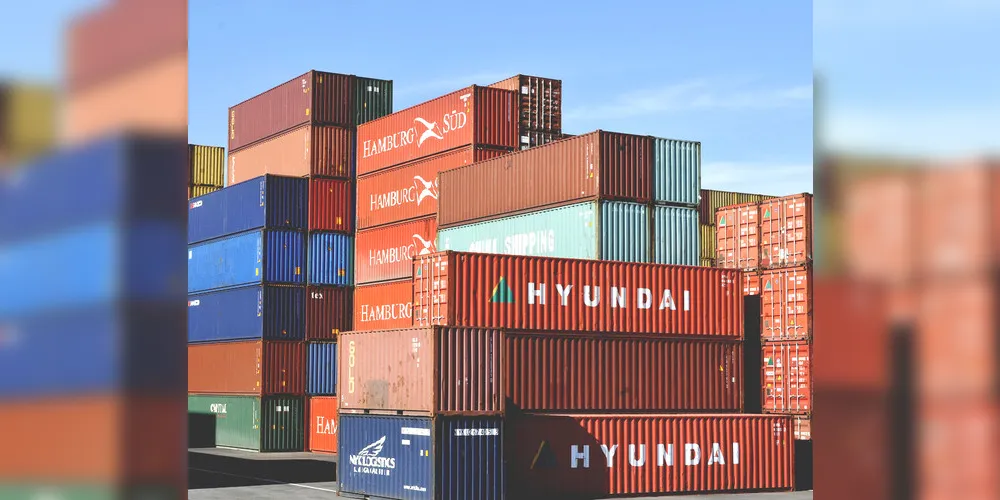 Em relação aos dados do mesmo período do ano anterior, o crescimento das exportações foi de 10,6%