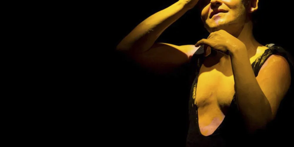 O evento reúne 99 espetáculos, entre eles, a  peça ‘Processo de Conscerto do Desejo’, de Matheus Nachtergaele