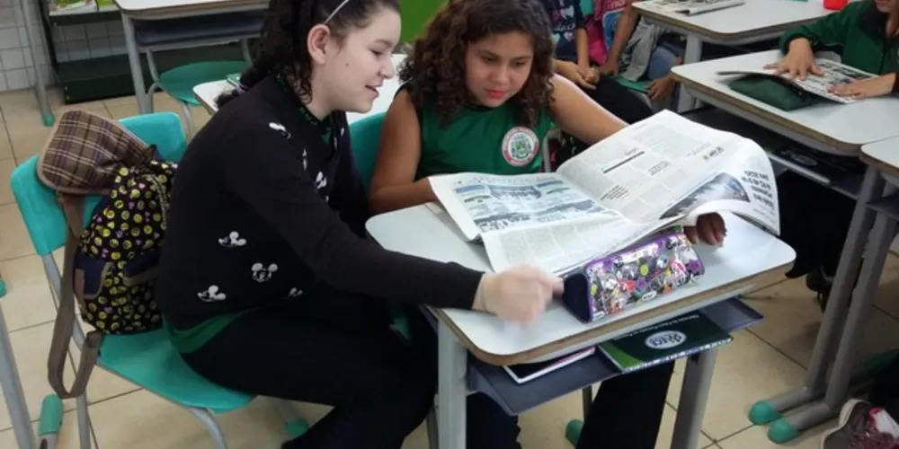 Imagem ilustrativa da imagem ‘Profissões’ é tema de aula com JM em 5º ano B