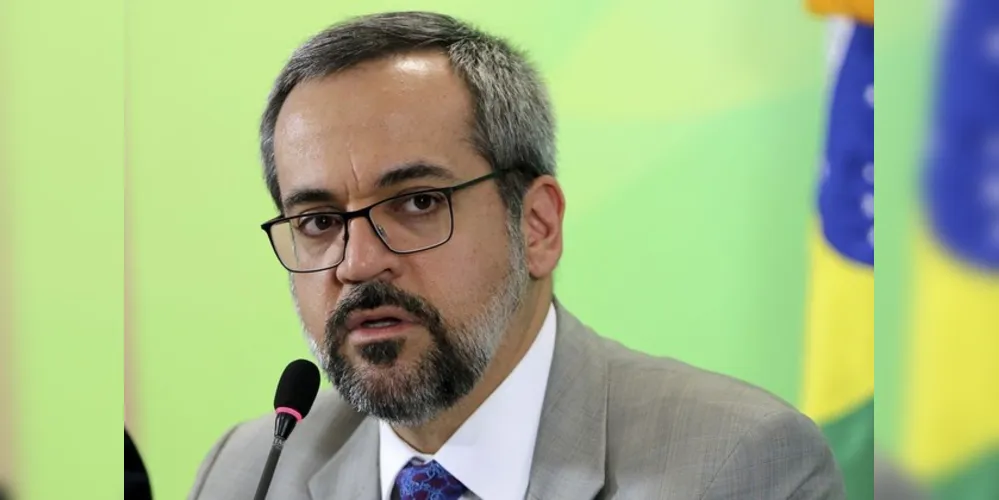 Ministro da Educação, Abraham Weintraub, em entrevista à imprensa