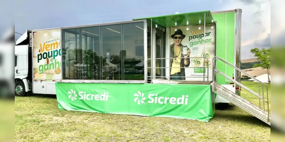 O Sicredi estará em um estande itinerante, desenvolvido de acordo com o conceito de ambientação arquitetônica da marca. 