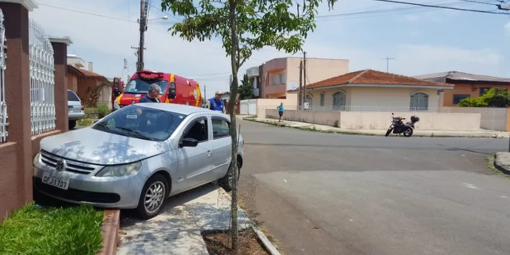 Imagem ilustrativa da imagem Acidente entre dois carros deixa um ferido no Órfãs