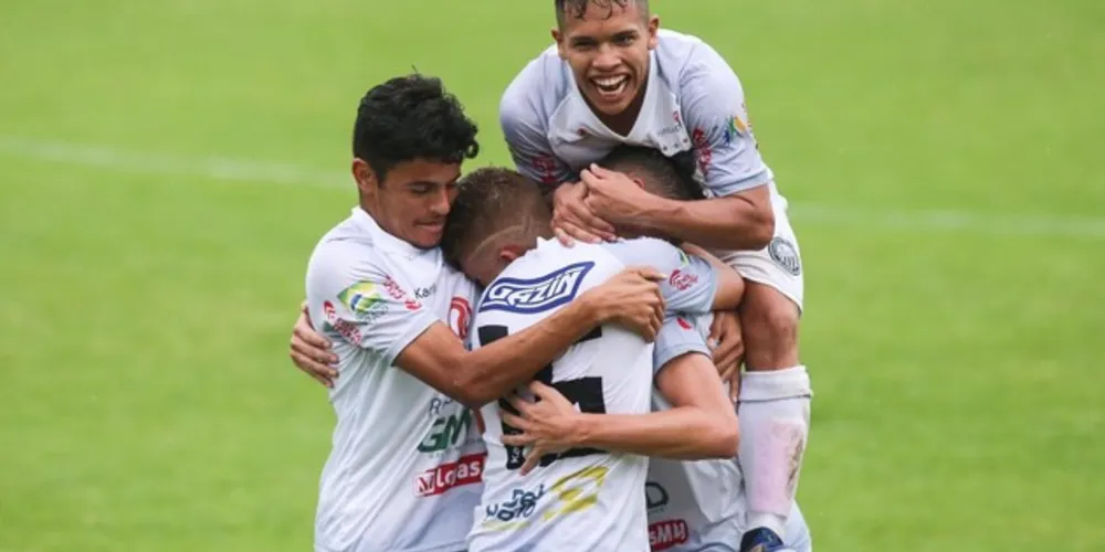 Base do Operário segue na vice-liderança do grupo I