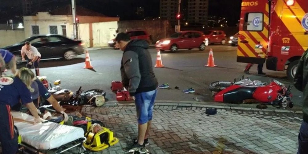 Acidente aconteceu em frente ao Habib's
