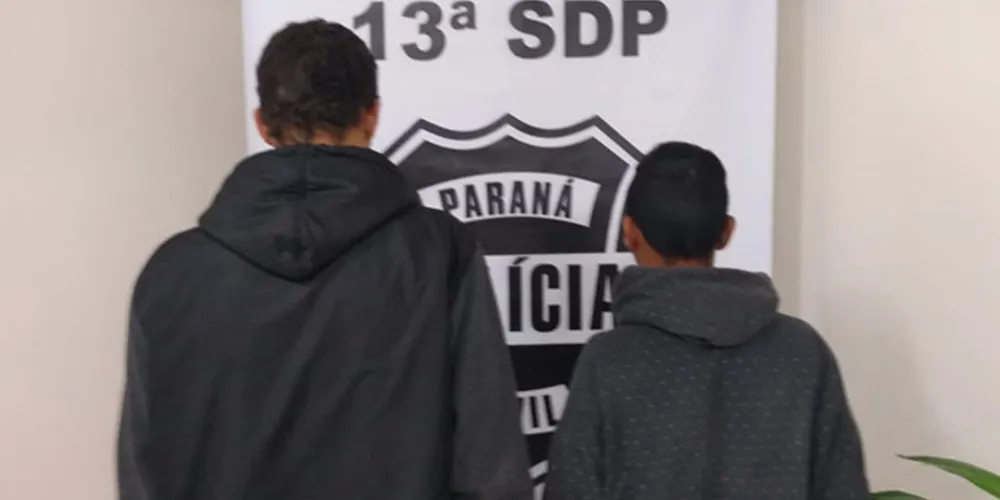 Dois adultos foram levados à Cadeia Pública Hildebrando de Souza; adolescente deve ir para o Cense