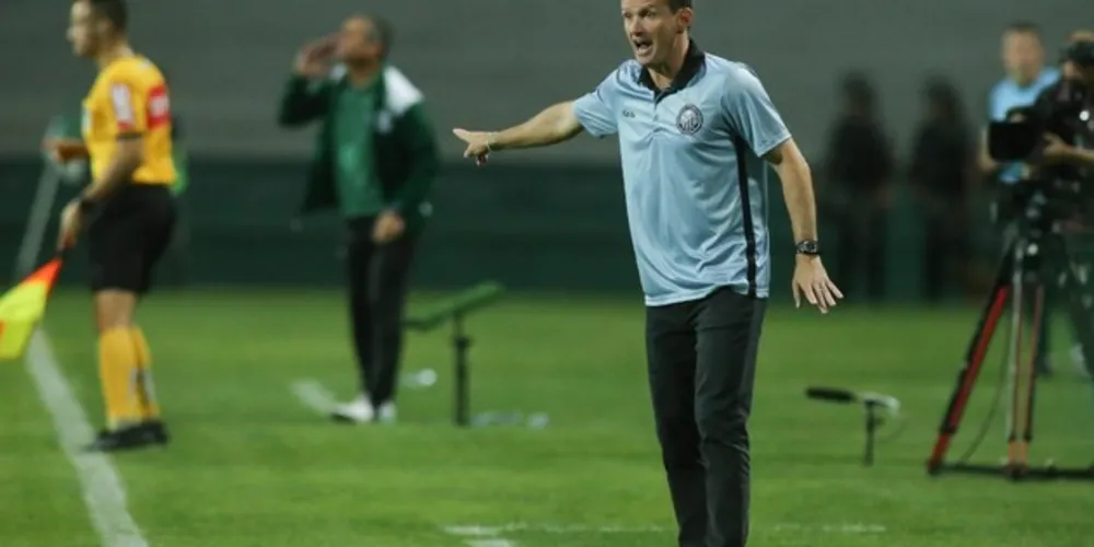 Desempenho do time foi elogiado pelo técnico após a partida