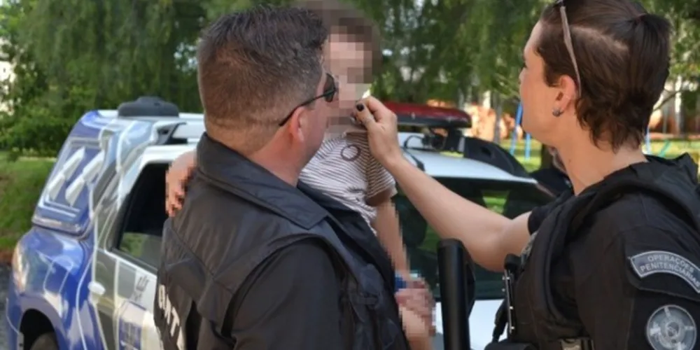 As doações, feitas pelos agentes penitenciários de Ponta Grossa.