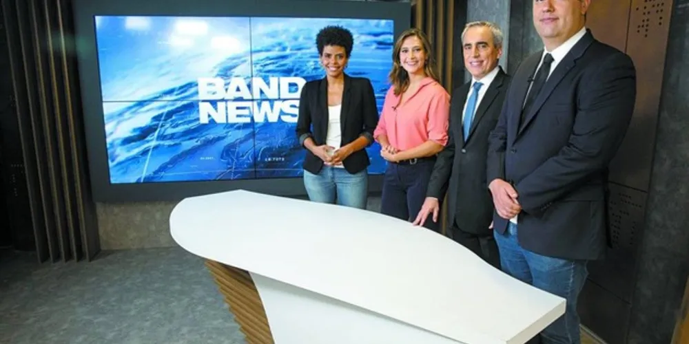 Imagem ilustrativa da imagem BandNews sofre forte ataque da CNN Brasil