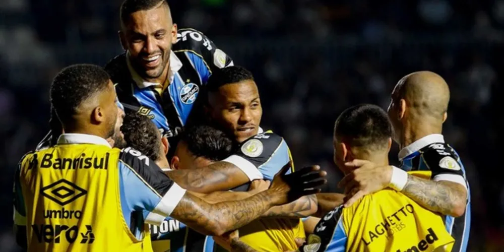 Grêmio passa o Corinthians e se firma no G-6 do Brasileirão