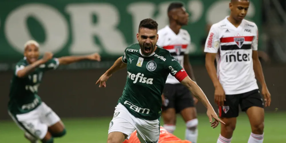 Bruno Henrique marcou um dos gols da vitória por 3 a 0 sobre o Tricolor