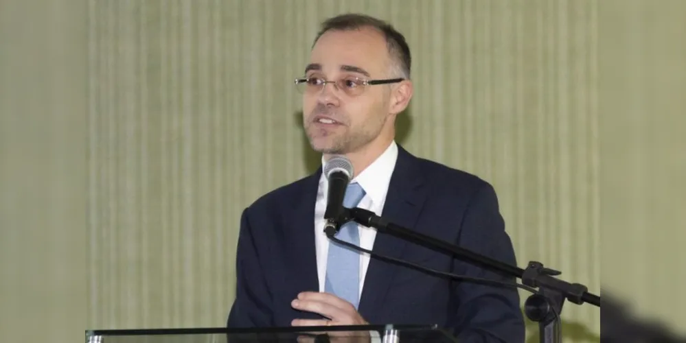 O advogado-geral da União, André Mendonça, determinou a abertura de um procedimento para apurar a participação de algum agente público no vazamento de informações