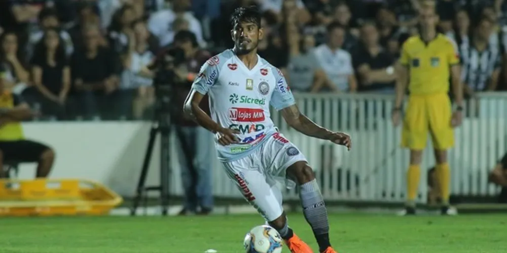 O time ocupa a nona posição na tabela do campeonato e acumula 44 pontos.