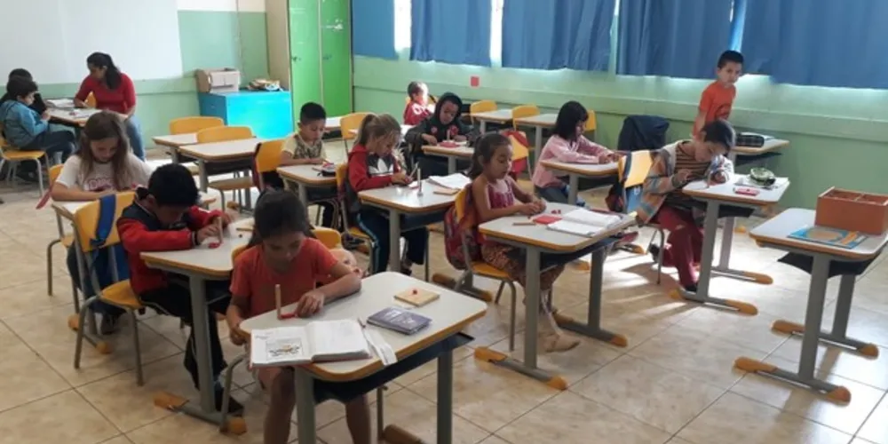 Imagem ilustrativa da imagem Material dourado auxilia em conceitos matemáticos
