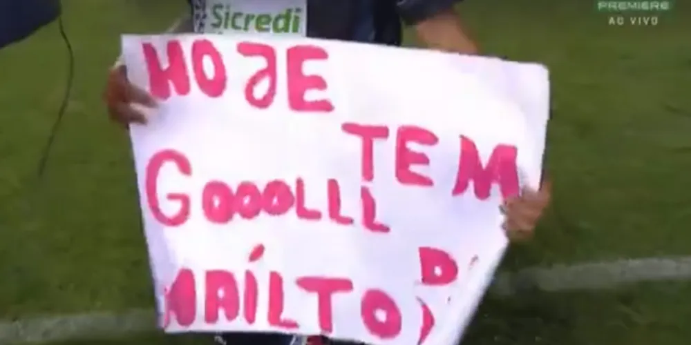 Com um chute certeiro, aos 47 minutos do segundo tempo, o craque alvinegro estufou as redes do Criciúma
