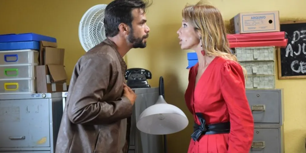Topíssima: Yasmim é franca ao falar com Fernando e diz para ficar longe de Pedro