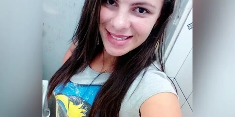 Jovem está acordada, mas permanece na UTI após sofrer AVC pós-traumático