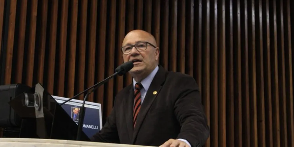 Romanelli a classificou como “descabida”, “um desrespeito” e que foi elaborada por burocratas