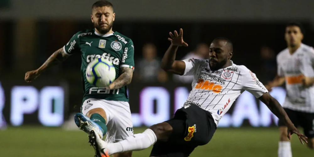 Imagem ilustrativa da imagem Palmeiras e Corinthians empatam em 1X1