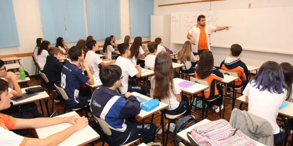 Em Ponta Grossa, portões abrem 12h e fecham às 13 horas.