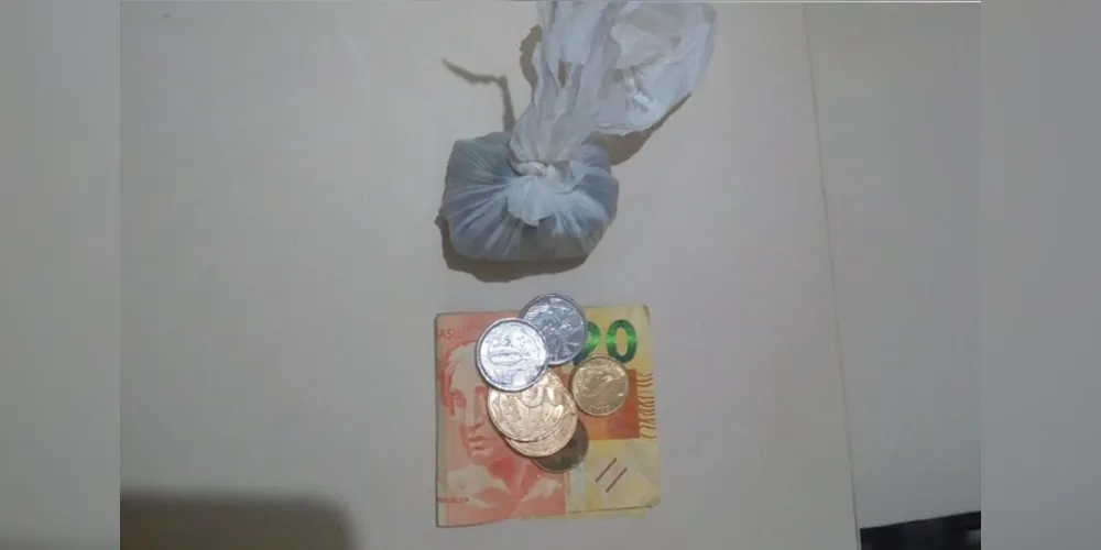 Adolescente confessou que estava vendendo drogas ao lado do Terminal Central