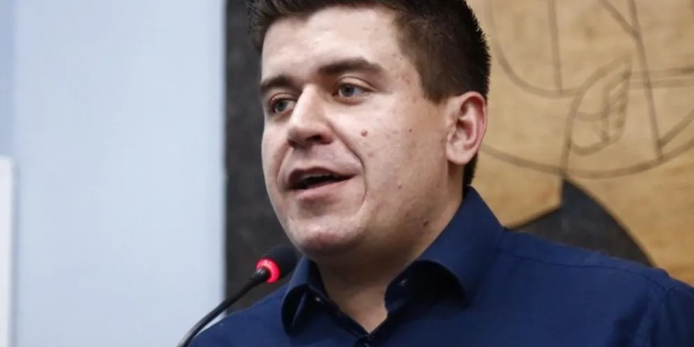 Imagem ilustrativa da imagem Vinícius Camargo quer cobrança de IPTU “justa” para bancos