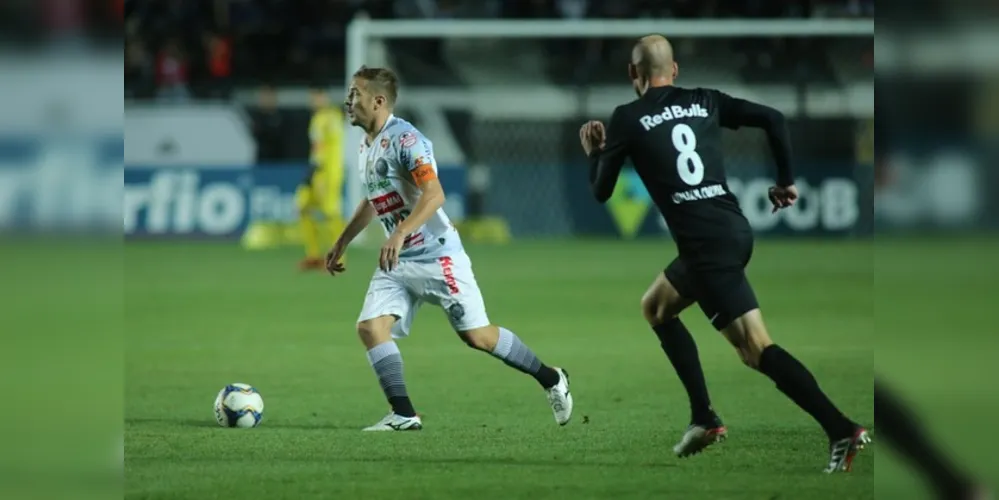 Imagem ilustrativa da imagem Operário sofre derrota para o Bragantino em casa