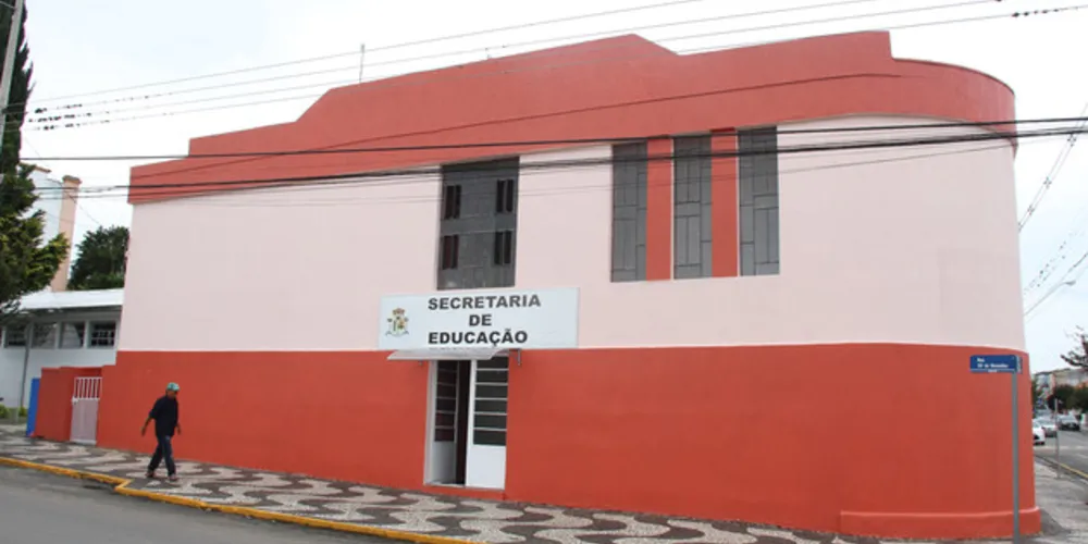 Os inscritos serão classificados através de seus títulos e as notas serão divulgadas no dia 6 de dezembro