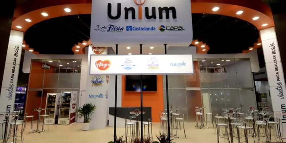 A Unium surgiu da fusão das marcas da industrialização de três cooperativas