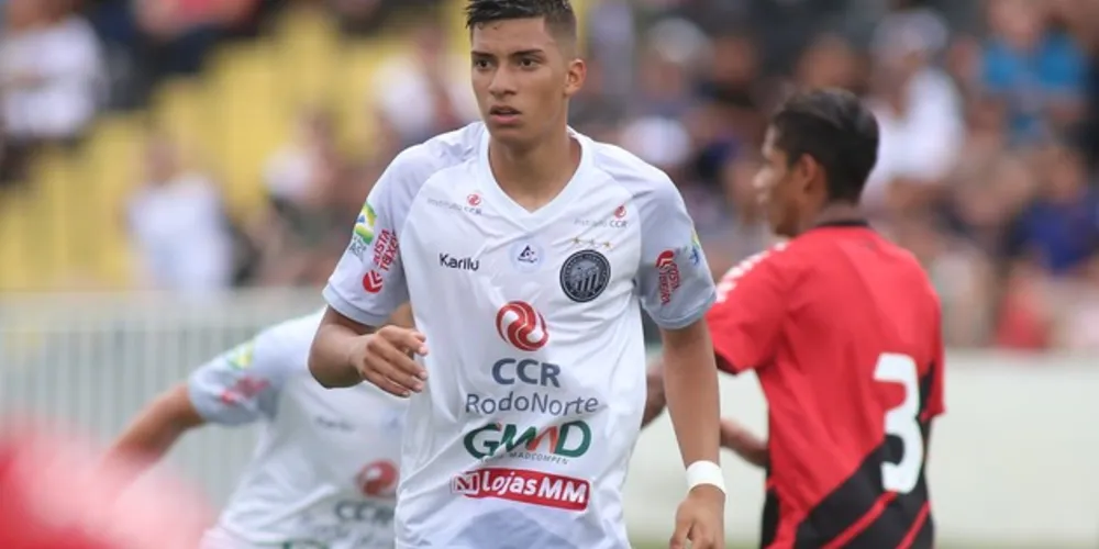 Imagem ilustrativa da imagem OFEC luta por vaga na final do Paranaense Sub-17