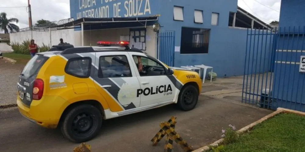 Câmeras de segurança flagraram o suspeito que acabou detido